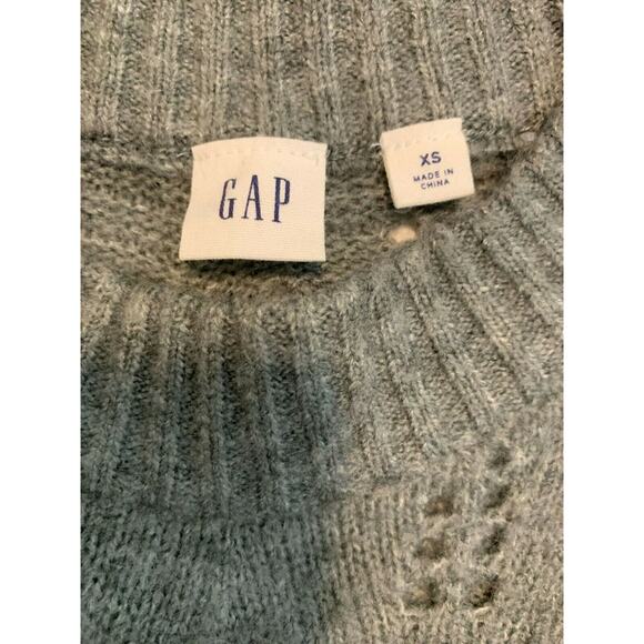 Gap Gray Long Sleeves Crew Neck Sweater Size XS - Picture 2 of 7